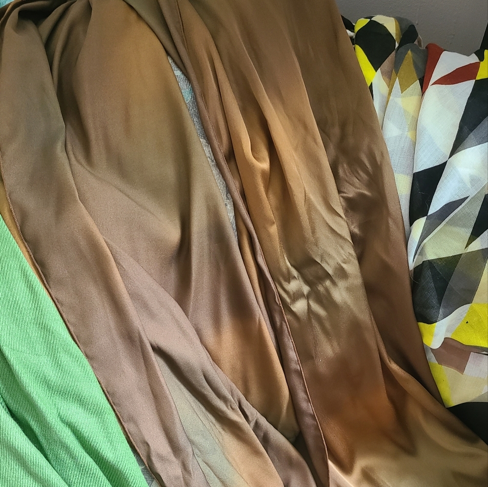 Scarf Collection (12) - Picture 2 of 9